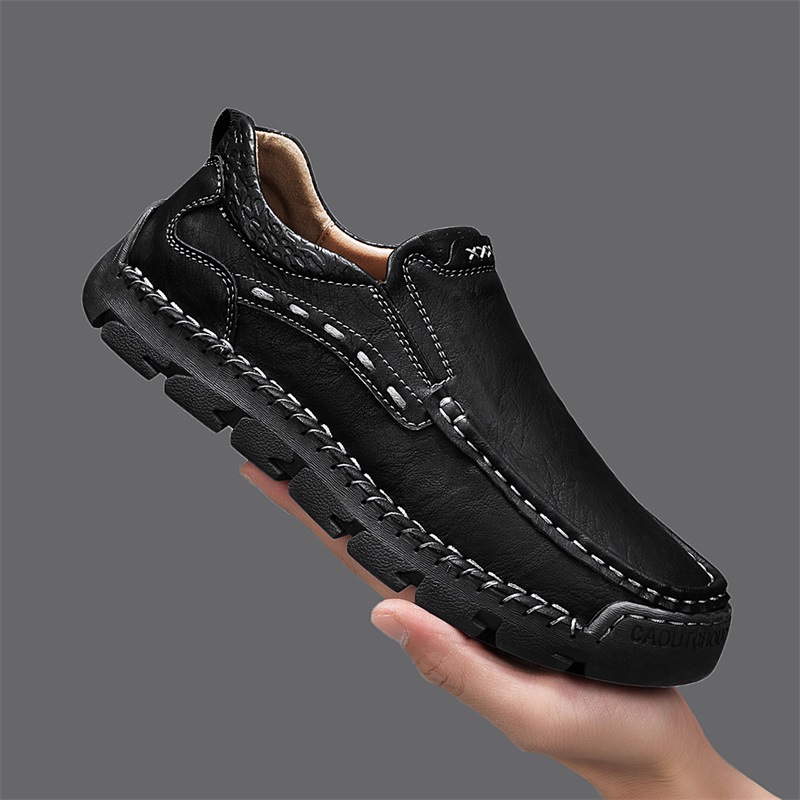 2026 新しい男のカジュアルシューズ手作りスプリットレザー - Loafer Slip On Men のレビューと価格