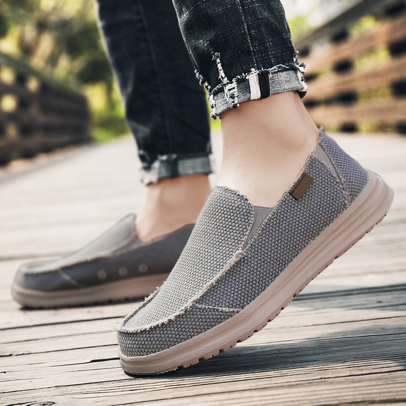 屋外ノンスリップスニーカー快適な夏デニムキャンバス男性通気性 - Loafer Slip On Men のレビューと価格