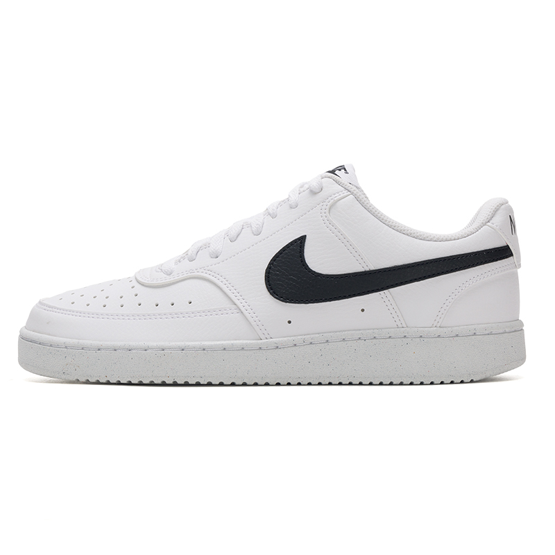 ナイキ メンズ スポーツ シューズ コート ビジョン ホワイ - Men Shoes On Sale Nike のレビューと価格