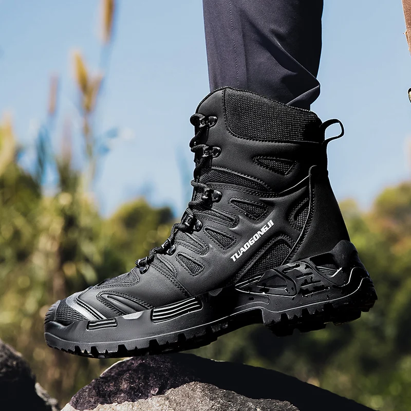 男性の屋外ハイキング戦術ブーツ足首デザートブーツスポーツ登山 - Men Shoes Boots のレビューと価格