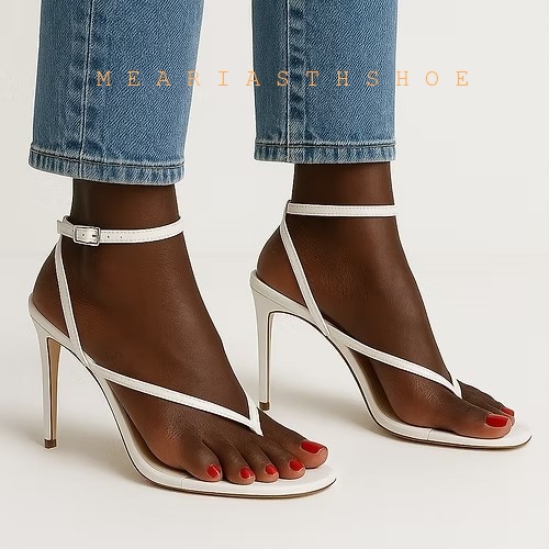 ベージュブラッククロスストラップフリップフロップグラディエー - Dress Shoe Pointed のレビューと価格