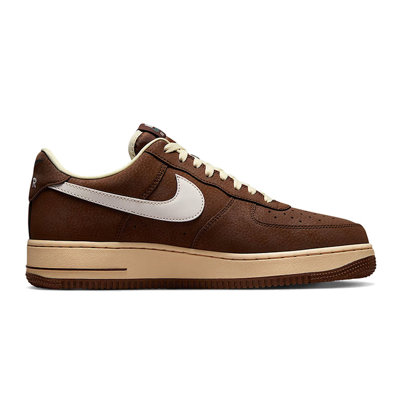 ナイキ エア フォース 1 '07 スニーカー 滑り止め、耐 - Men Shoes On Sale Nike のレビューと価格